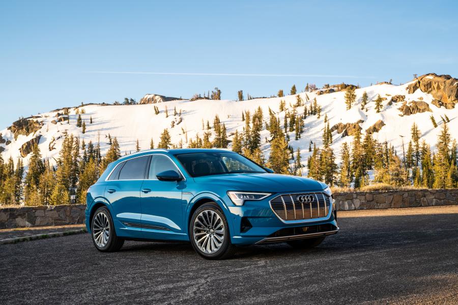  Audi e-tron 55 Quattro 2019 года  (NA) (фото 32 из 40)